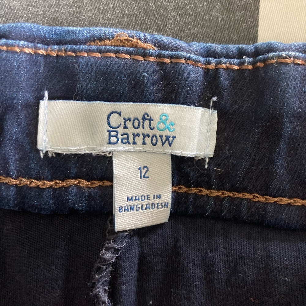Woman Croft and Barrow Danim skirt, Size 12.